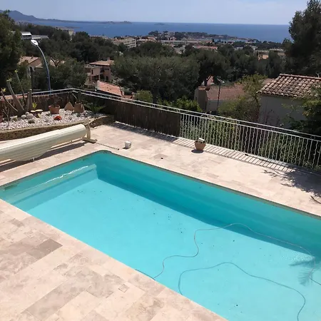 Magnifique Vue Et Piscine Bandol